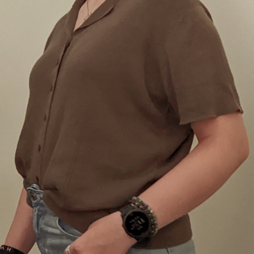 Warm forest green short sleeve button up